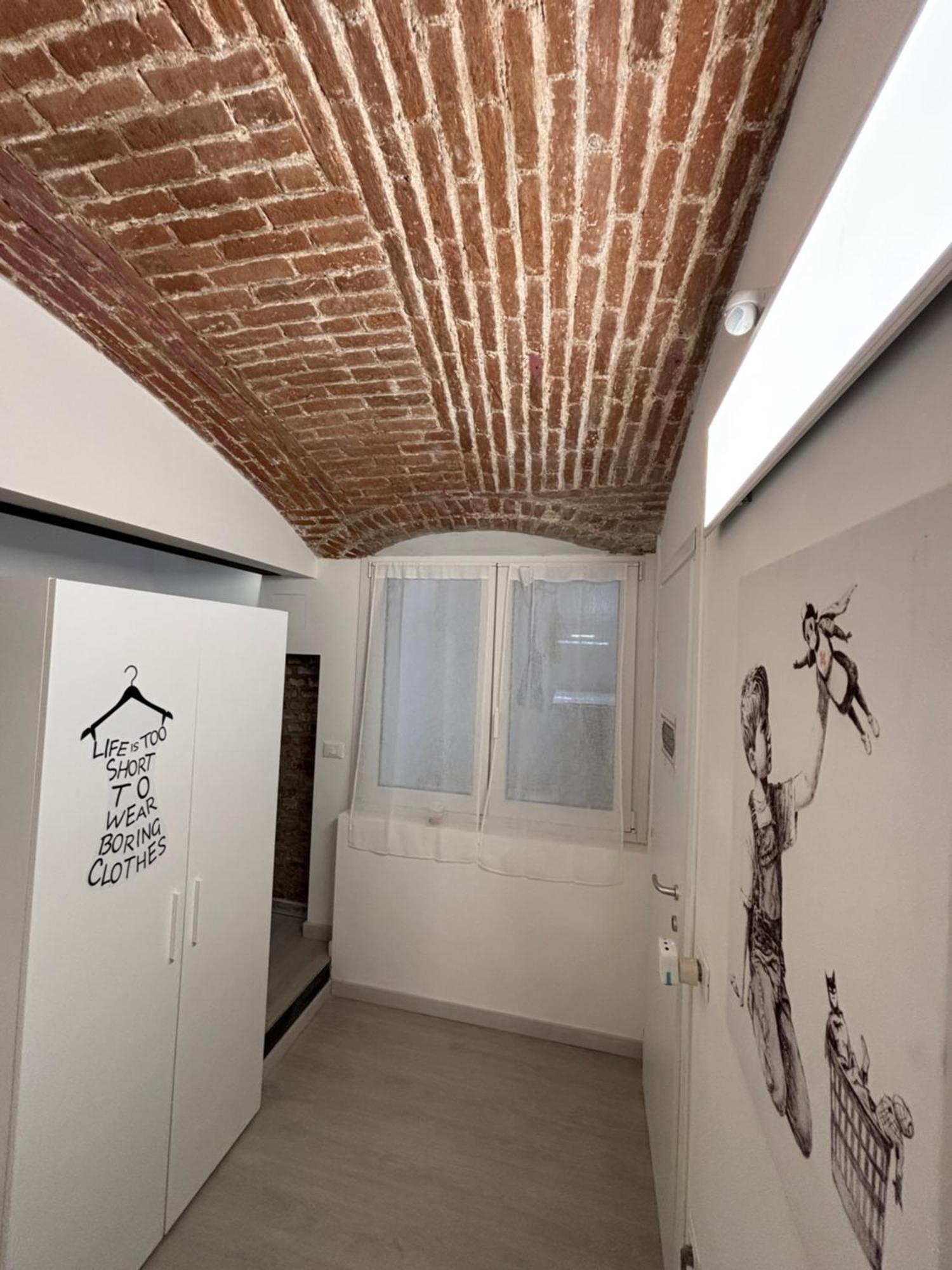 La Vecchia Milano-Les Nubles Vannucci - Il Ballatoio E Il Cortile Extérieur photo